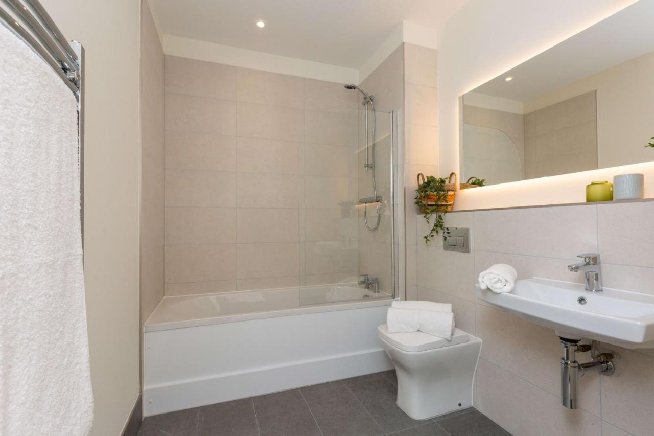 Luxury Spacious Central Apartment By Blu Atlantic Dublin Zewnętrze zdjęcie